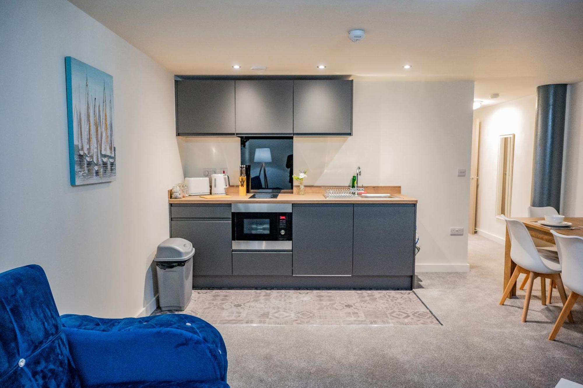 Appartement Basement Bliss Hideaway à Bradford  Extérieur photo